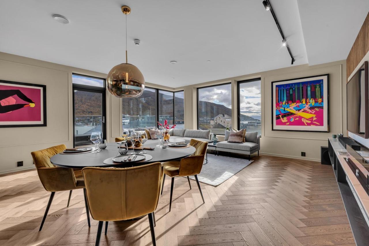 Penthouse In Downtown Tromso New Apartment Exterior photo